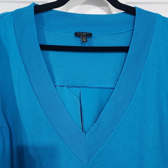 Talbots Woman Blue V-Neck Long Sleeve Lightweight Sweater in Size 1X - Picture 3 of 10
